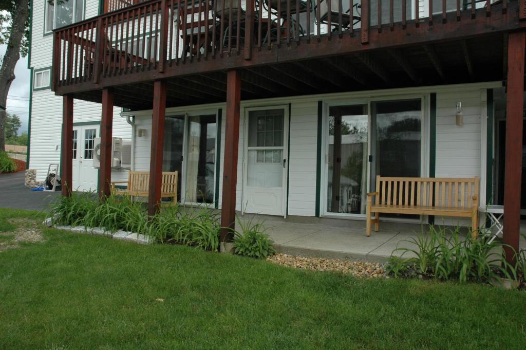 Channel Waterfront Cottages Weirs Beach Værelse billede
