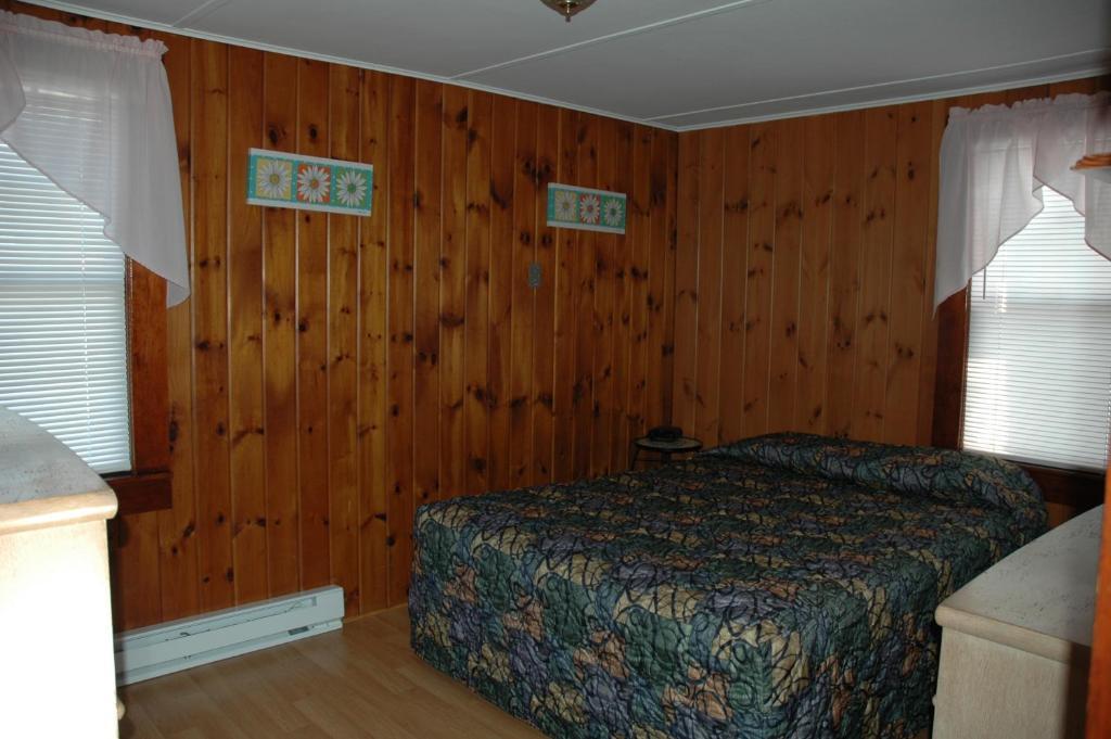 Channel Waterfront Cottages Weirs Beach Værelse billede